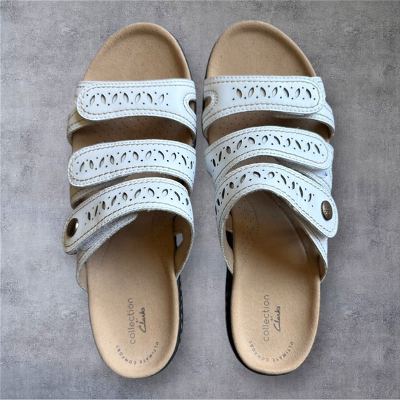 Clarks® Laurieann Dee Women's Leather Slide Sandals - Picture 1 of 5